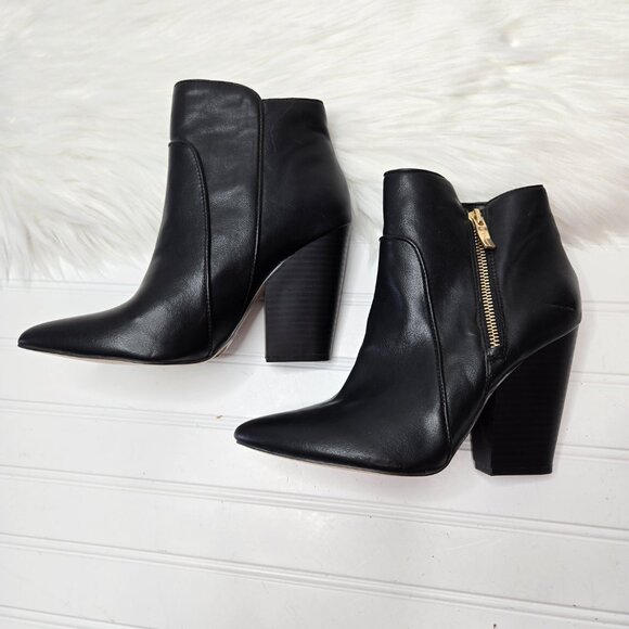 BCBGeneration JULES Ankle Boots Booties Black Leather 4" Block Heel 7.5M/37.5 - Picture 3 of 10
